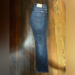 Men’s Zara blue jeans. 30x30 straight leg.